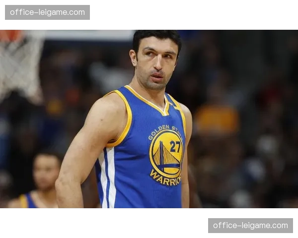 活塞防守效率联盟顶尖 坎宁安串联构建整体体系